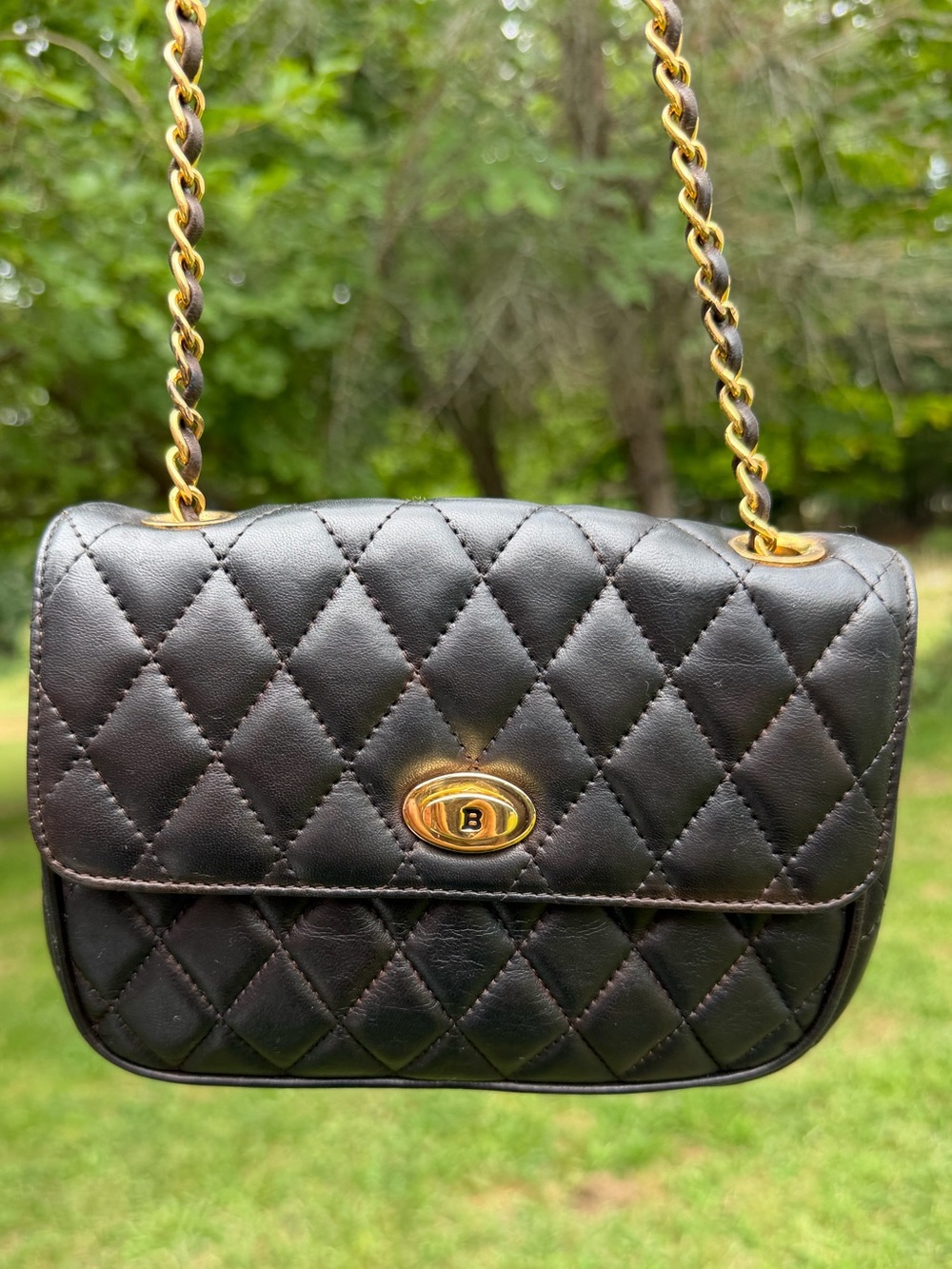 Vintage Bally Black Quilted Leather Chain Shoulder Crossbody Bag Italy